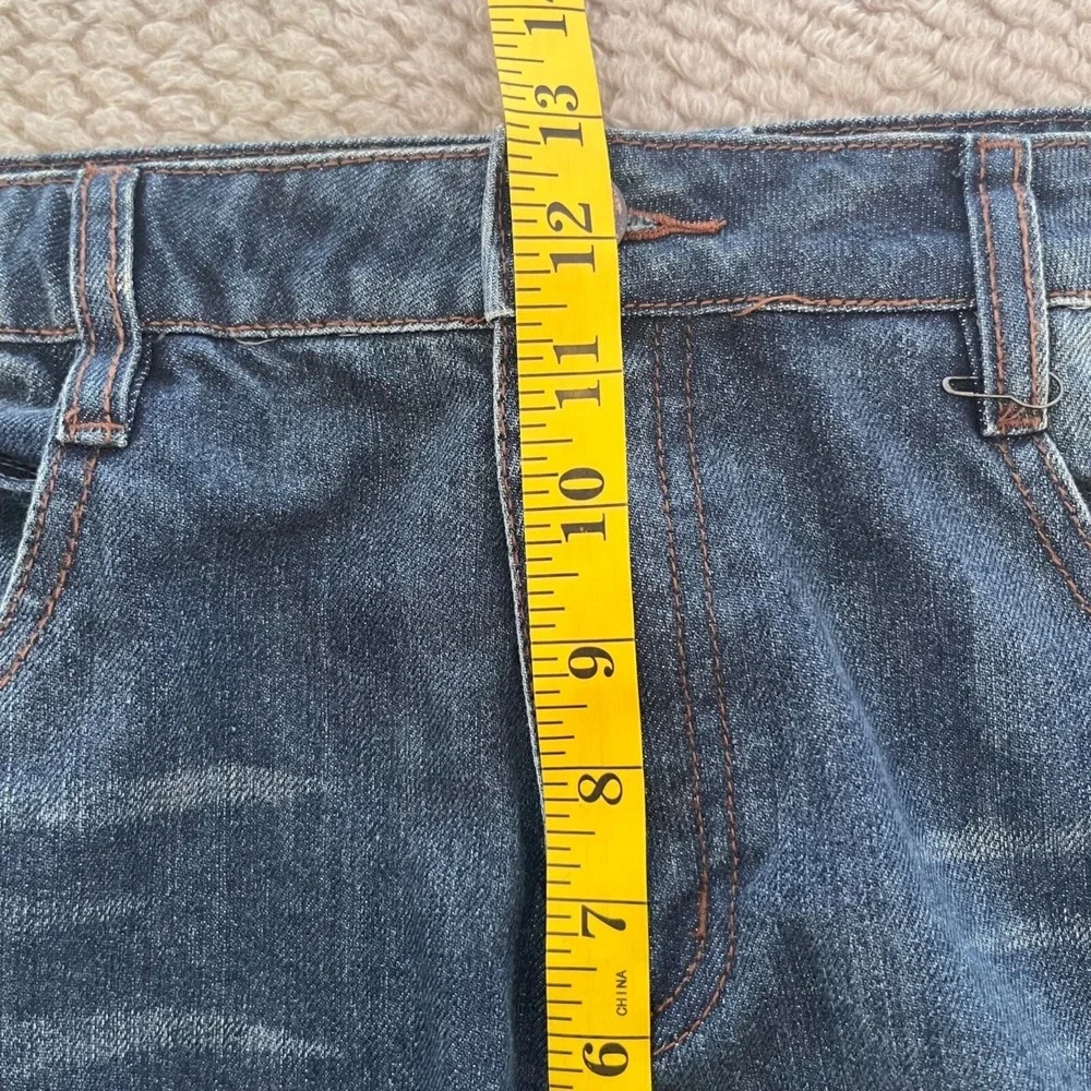 Forever‎ 21 Premium Denim Jeans Women Blue Distressed Ripped High Rise Size 30